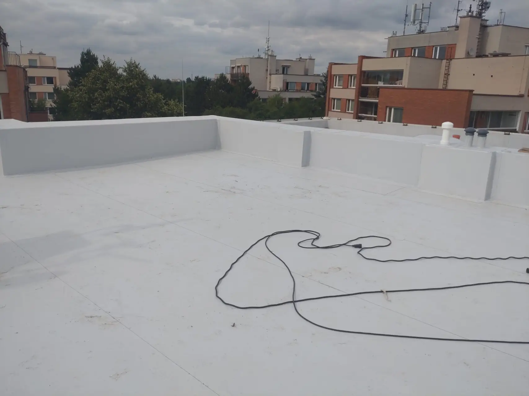 1fdead64-07f7-4f4f-9943-971adb870505.jpg_compressed