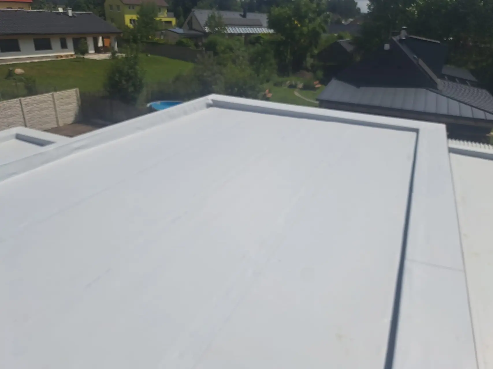 49c77c7f-a59e-4df4-a834-acd2dff9baa5.jpg_compressed