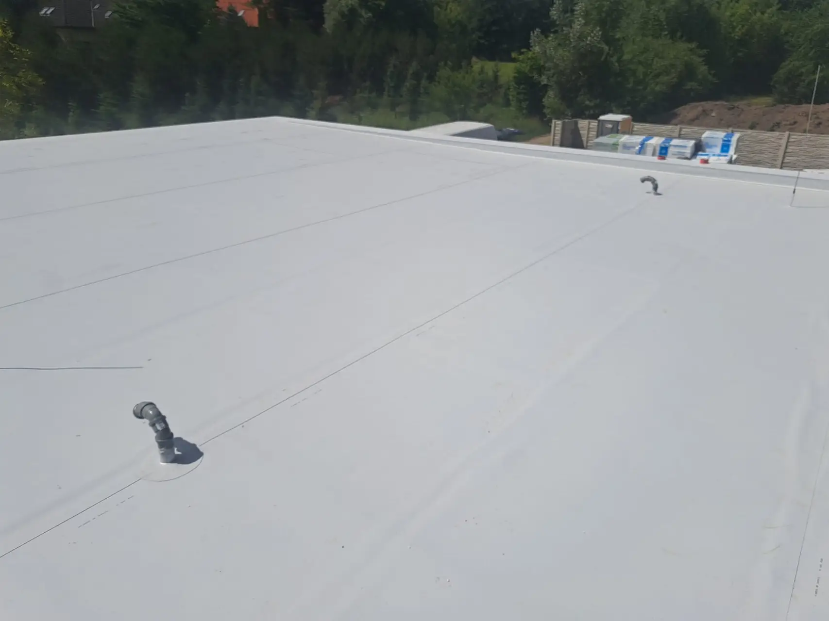 70284e9f-a35a-4ad0-a79b-154b07be4110.jpg_compressed